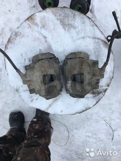 Передние суппорта Renault Megane 2 Рено Меган 2