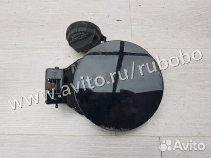 Лючок бензобака Kia Mohave W7 G6DA 2009