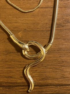 Подвеска на шею змея