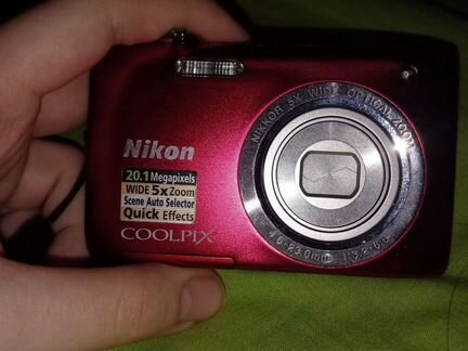 Компактный фотоаппарат