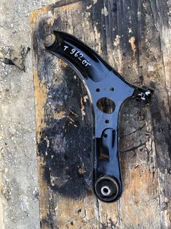 Рычаги передней подвески Hyundai Solaris / Kia Rio