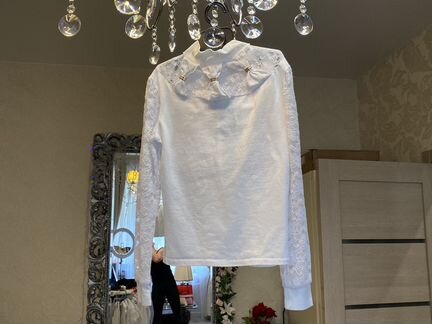 Блузки школьные(см фото)