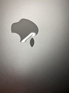 Macbook pro 13 retina i5 8gb/128gb mid 2014