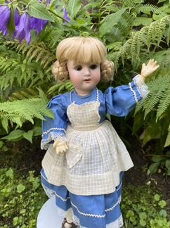 Кукла антикварная Max Oscar Arnold