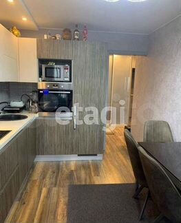 2-к квартира, 62 м², 16/16 эт.
