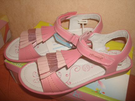Босоножки р.31.32.34, кроссовки новые