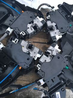 Mercedes w204 w212 x204 замок двери