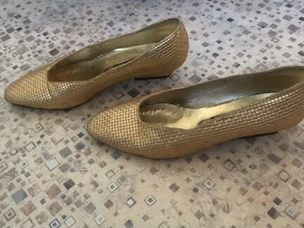 Золотые туфли