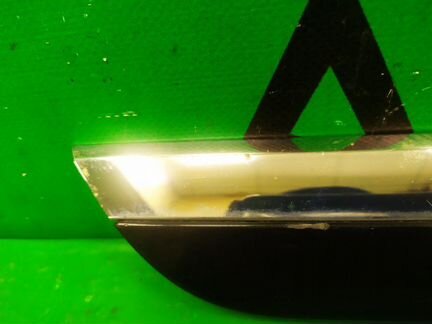 Накладка двери задняя правая Volkswagen Passat B8