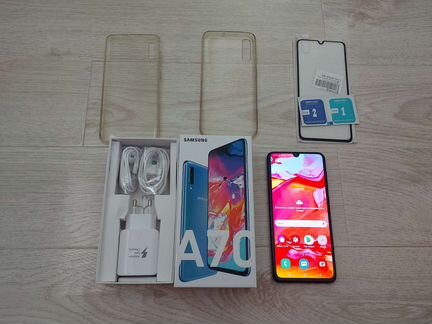 Samsung Galaxy A70 (2019) 128Gb Blue (SM-A705FN)