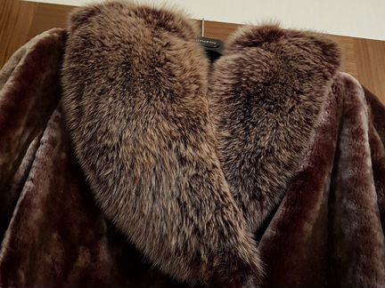 Шуба мутон с песцовым воротником 52р