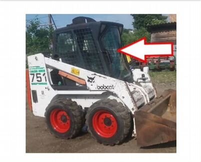 Стекло лобовое на мини-погрузчик Bobcat 751/753