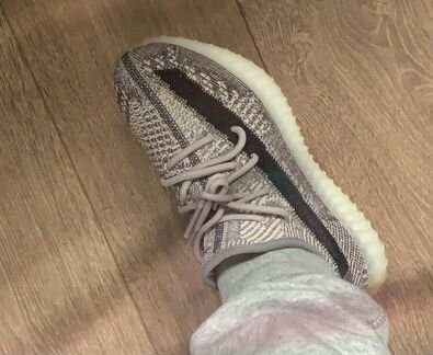 Yeezy Zyon новые