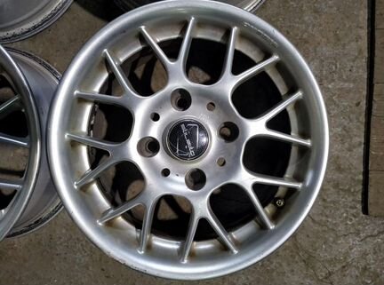 Диски бу литые R14 C на Hyundai Mitsubishi