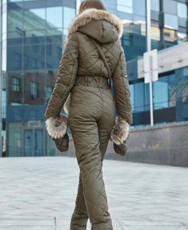 Зимний комбинезон+рукавички+сумка