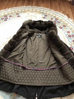 Продам очень красивую и тёплую парку