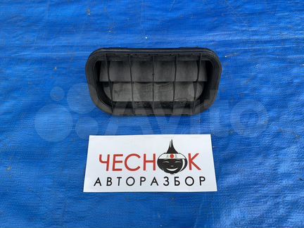 Клапан вентиляции салона Audi Q7 Touareg Superb