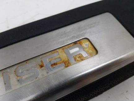 Накладка порога внутренняя передняя левая Toyota