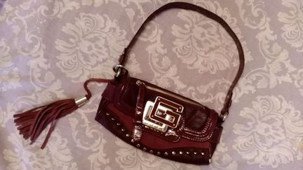 Сумка Guess цвет фиолетовый - баклажан