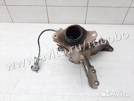 Выпускной коллектор Toyota Auris E15 1zrfe 2008