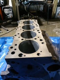 Блок цилиндров 4Д56