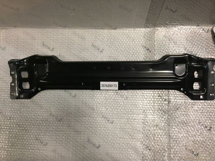 Верхняя планка на мерседес 207