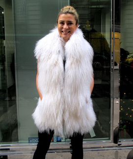 Жилет меховой из натурального меха