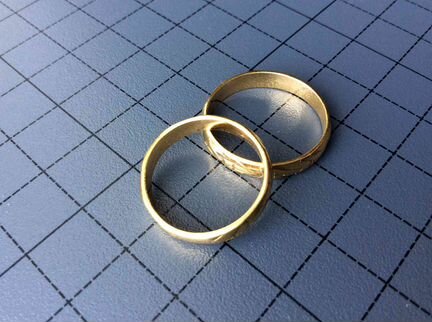 Кольца обручальные позолоченные, новые