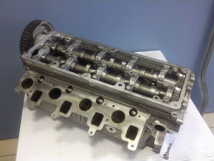 Головка блока цилиндров 03L103373A 1.6 TDI 16V