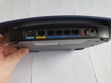Роутер Cisco Linksys E3000