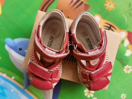 Босоножки 22 размер Miniman