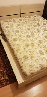 Кровать с матрасом(без подъёмного механизма)