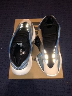 11US Adidas Yeezy 700 V3 Arzareth