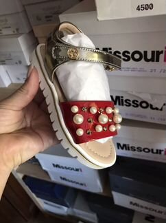 Босоножки Missouri - размеры 25,26 - новые