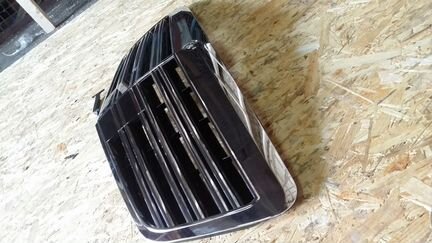 Решетка радиатора Mercedes w221 AMG s63 рестайлинг