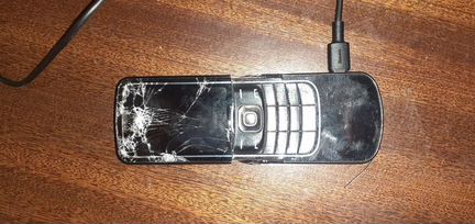 Телефон Нокиа 8600