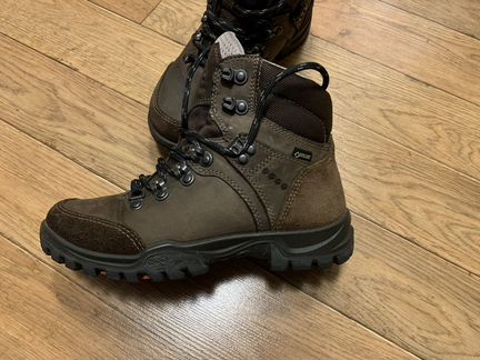 Ботинки женские Ecco xpedition III Gore-Tex