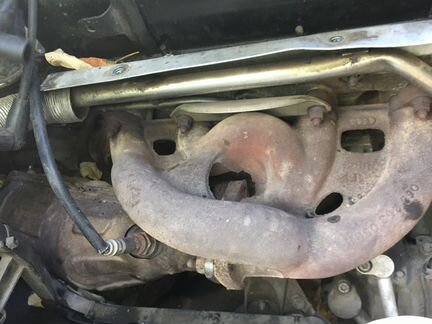 Коллектор выпускной 2.0л 130лс VW Passat b5 plus