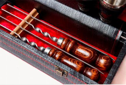 Подарочный шашлычный набор Кизляр №5 черн