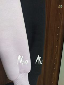Проодаю мерч Кати Адушнкиной из магазина AKwear