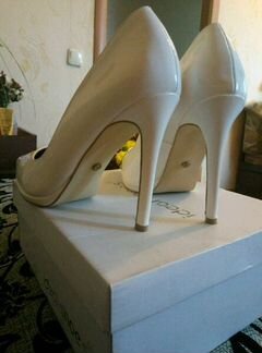 Туфли белые (свадебные)