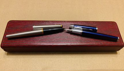 Перьевая ручка parker